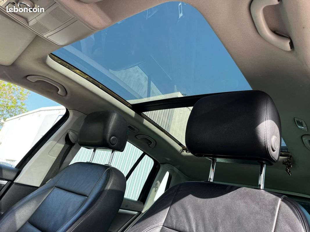 VOLKSWAGEN TIGUAN 2.0 TDI 140 CH FINITION Carat GARANTIE 6 MOIS MINIMUM (image 20)