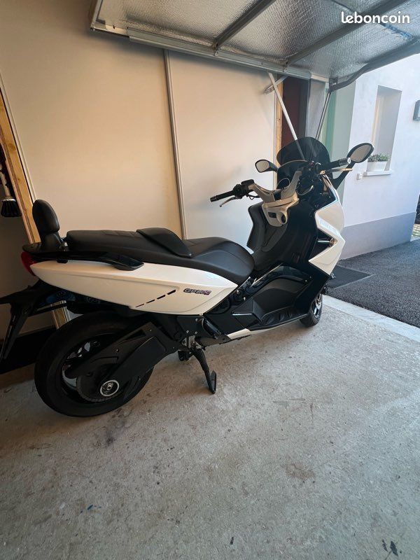 Gilera Gp Tmax 800 Scooter Gilera Gp800 GP 800 Motos