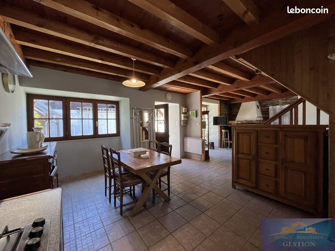 Maison 11 pièces 204 m² (image 5)