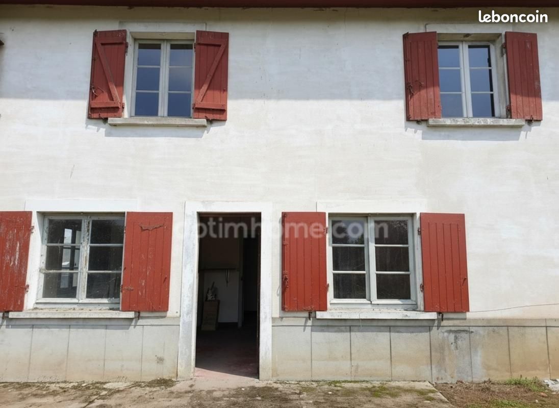 Maison 11 pièces 193 m² · à Villeneuve-de-Marsan · 193 m² · 89 000 €