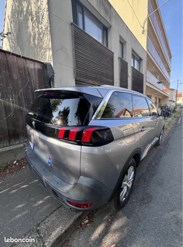 Peugeot 5008 PureTech 130 S&S BVM6 Active - 7 places (image 7)