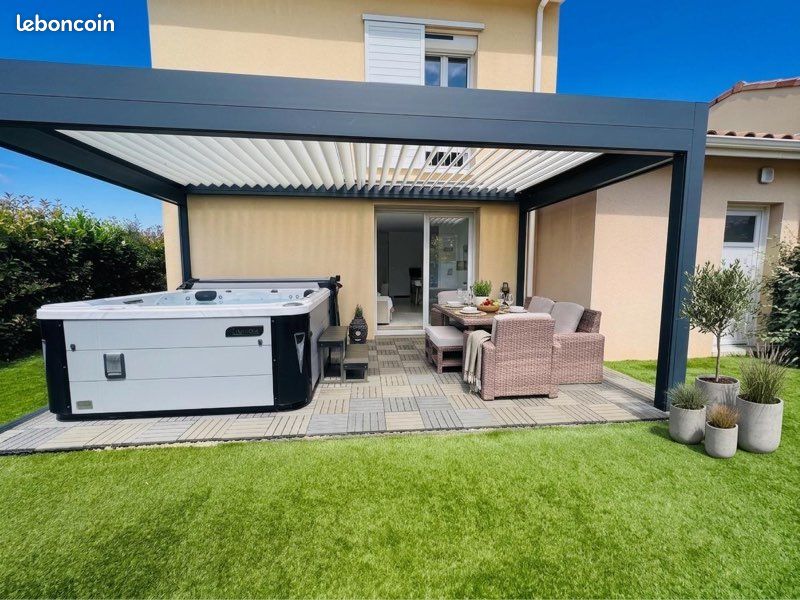Maison 5 pièces 100 m² · à Ayguesvives · 100 m² · 295 000 €
