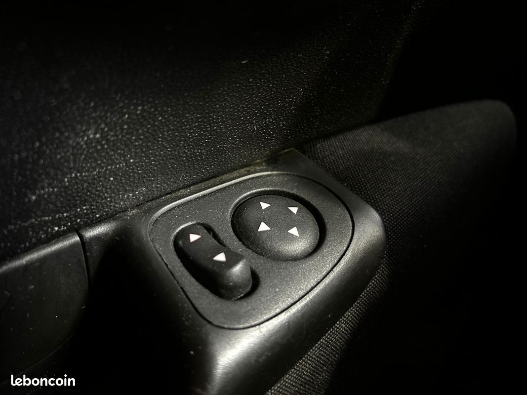 FIAT 500 MY22 1.0 70 ch Hybride BSG S/S (RED) - SUIVIE CHEZ FIAT (image 17)