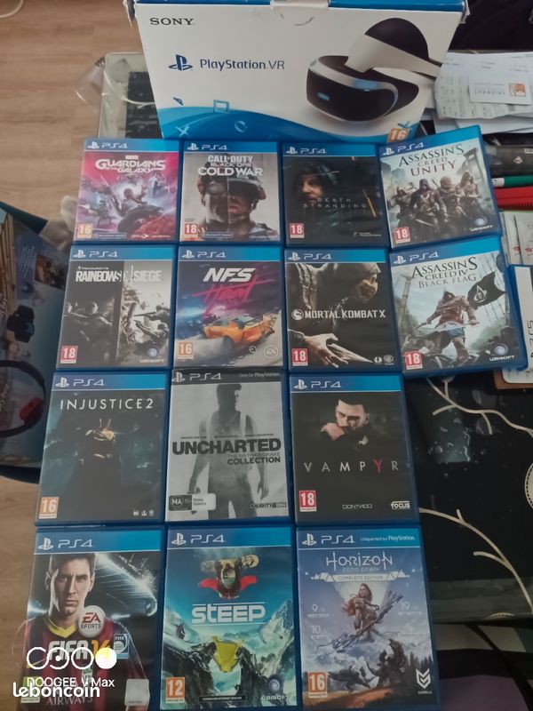 PS VR+PlayStation Move+caméra+14 jeux Ps4 (image 1)