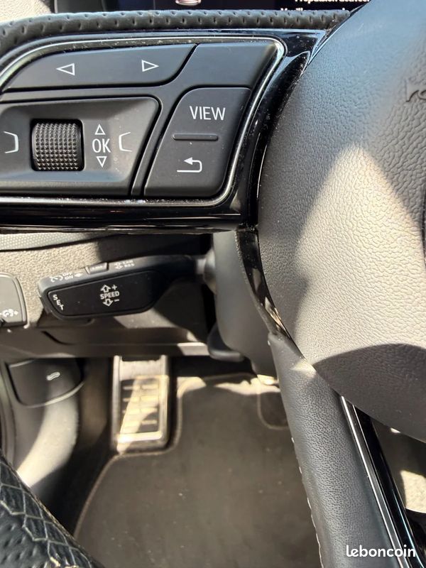 AUDI Q2 35 TFSI 150 S tronic 7 S line (image 16)