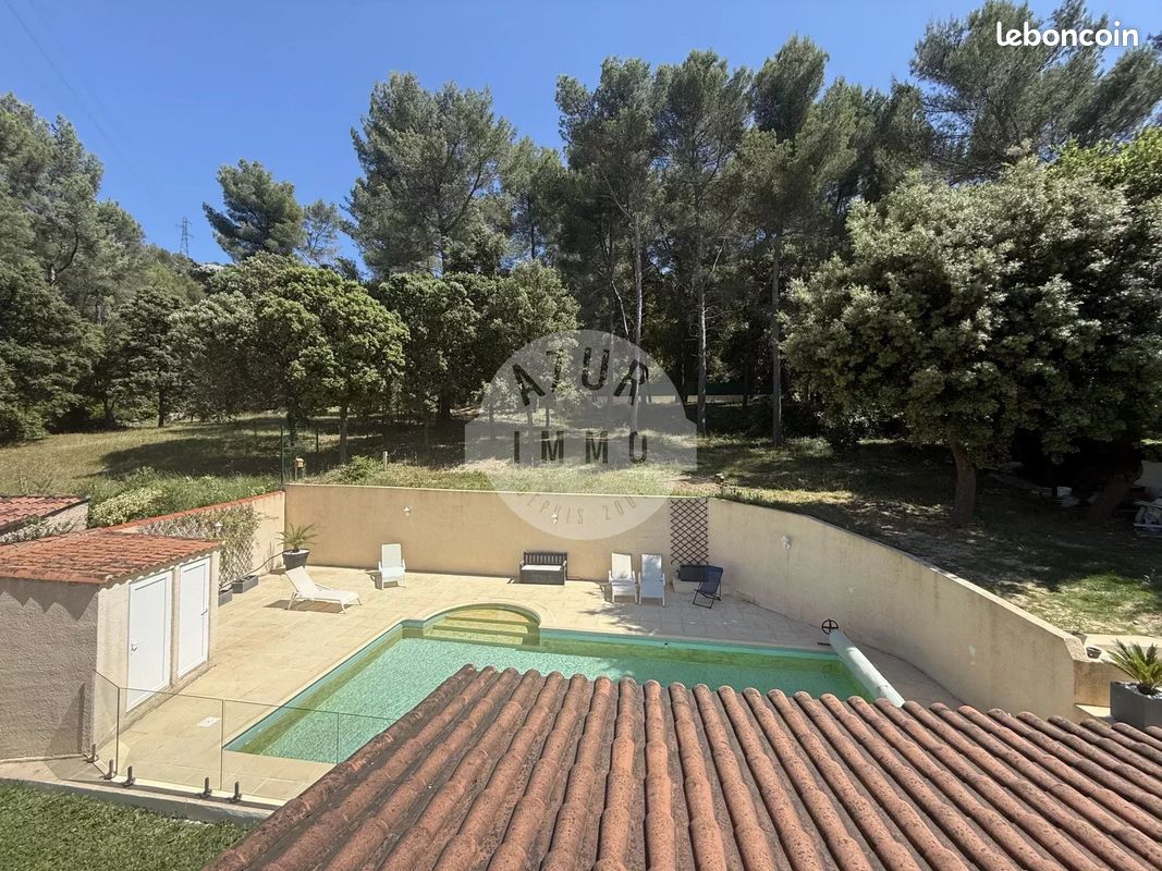 Maison 6 pièces 138 m² · à Carnoux-en-Provence · 138 m² · 2 350 €/mois