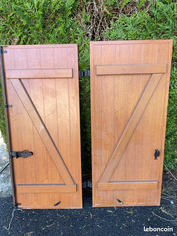 Volet en aluminium imitation bois (image 2)