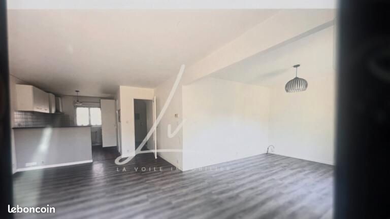 Maison 6 pièces 95 m² · à Caen · 95 m² · 1 700 €/mois