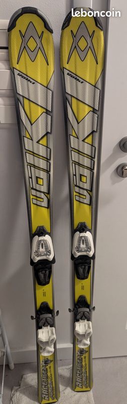 Ski Enfant Volkl Race Tiger 140 Cm (1m40) Avec Fixations - Occasion