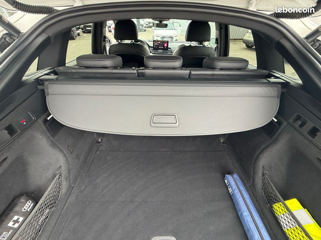 AUDI Q5 Sportback 35 TDI 163 S tronic 7 S line (image 24)