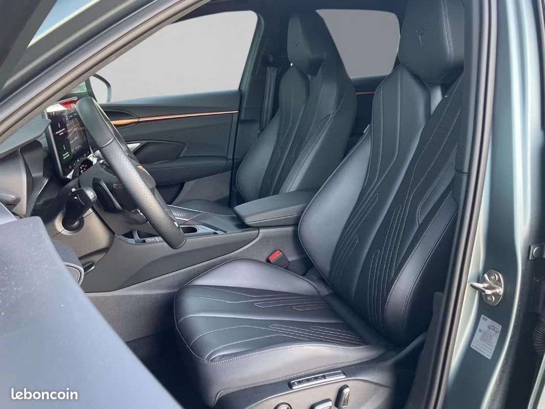 Cupra Terramar 1.5 eHybrid Americas Cup VZ 272 ch Toit ouvrant Attelage 360° Autres modèles dispo (image 10)