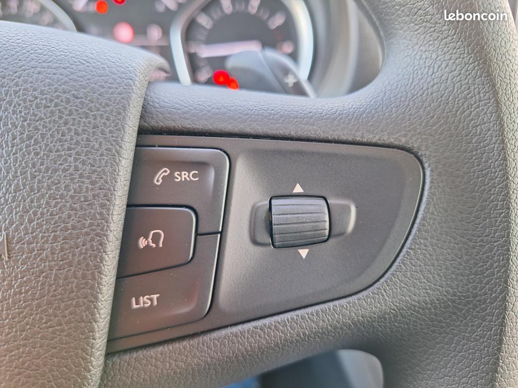 Opel Vivaro CABINE APPROFONDIE CA FIXE TAILLE M BLUEHDI 145 S&S EAT8 (image 11)
