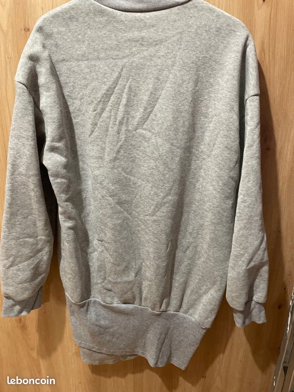 Robe pull (image 2)
