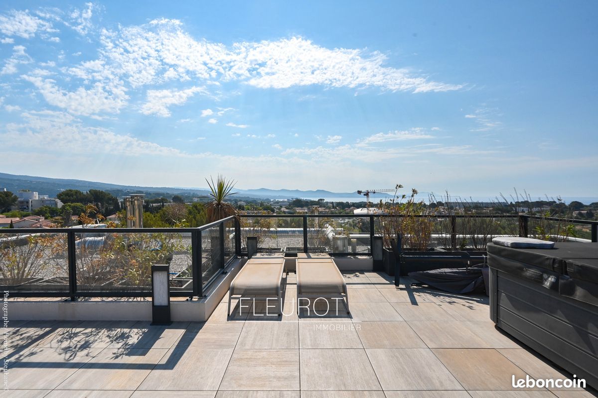 Appartement 5 pièces 123 m² · à La Ciotat · 123 m² · 885 000 €