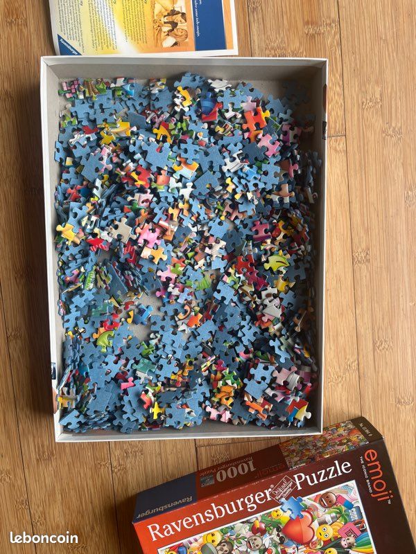 Puzzle emoji (image 2)