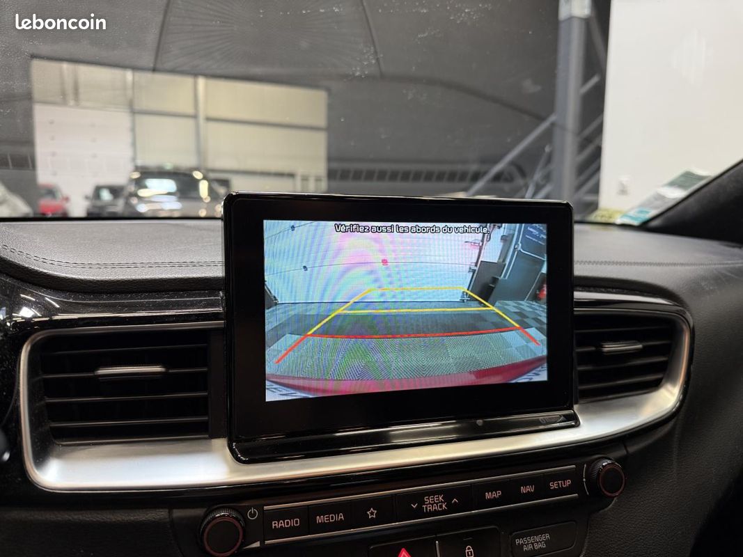 KIA PRO CEE D 1.0 T-GDI 120 ch GT Line (image 16)