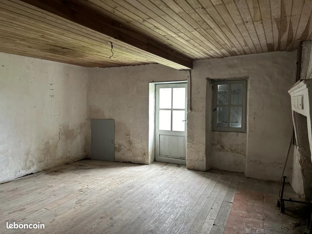 Maison 60 m² Curac - Curac 16210 (image principale 6)