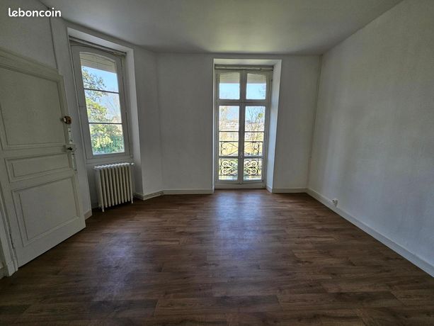 Villa 11 pièces 233 m² — 7
