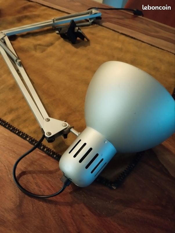 Lampe de bureau (image 2)