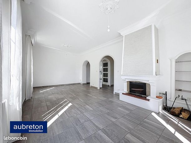 Maison 6 pièces 130 m² — 6