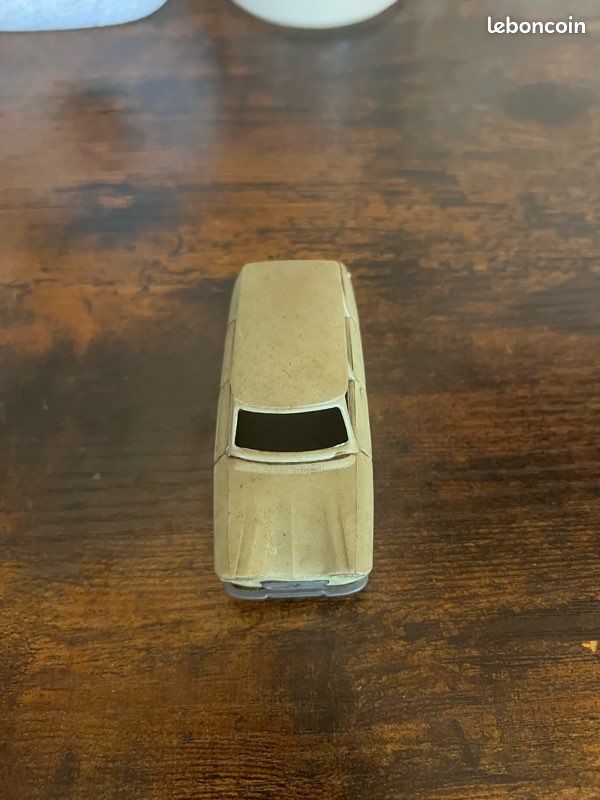 citroen ami 6 blanche minialuxe plastique 1/43 sans boite