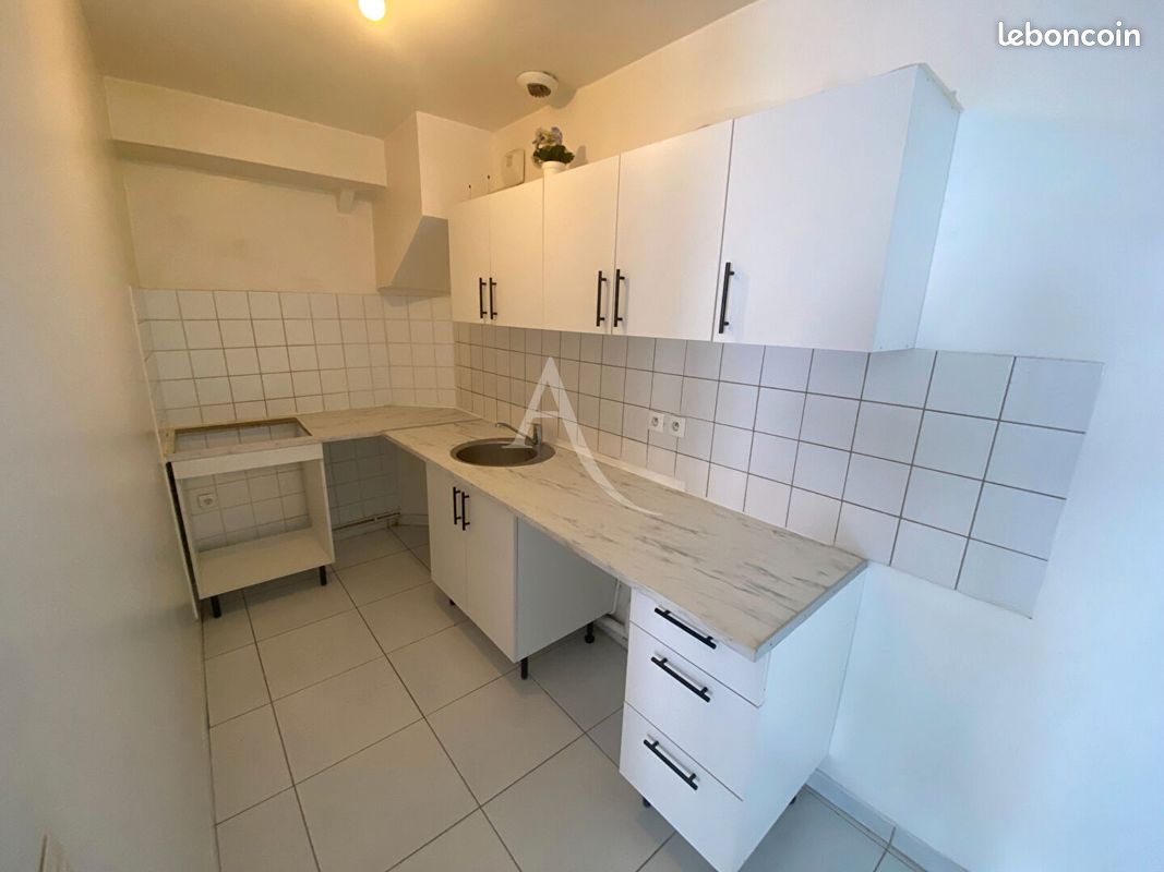 Appartement 2 pièces 51 m² · à Drancy · 51 m² · 1 050 €
