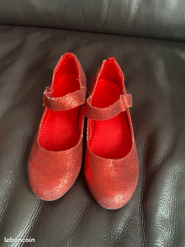 Chaussure déguisement fille pointure 31 (image 2)