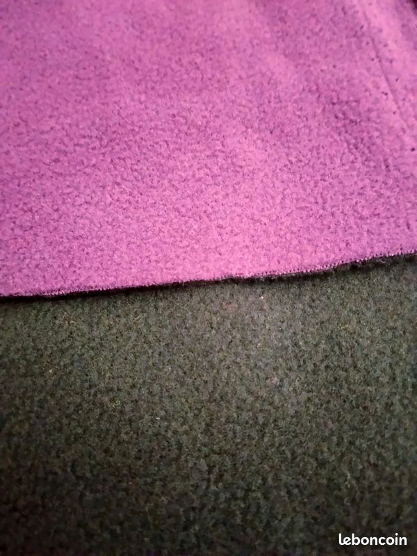 Coupon de tissu polaire bicolore double face noir violet neuf (image 3)