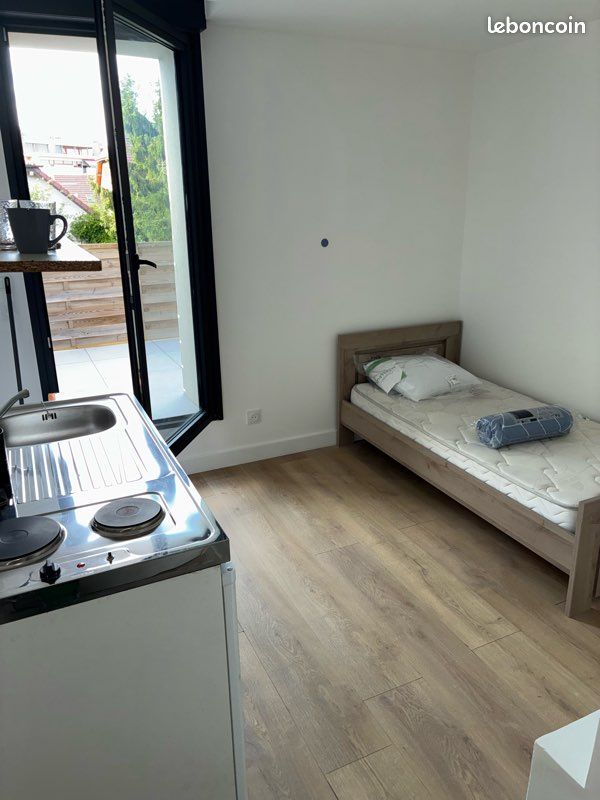 Appartement 1 pièce 13 m² · à Annemasse · 13 m² · 830 €/mois