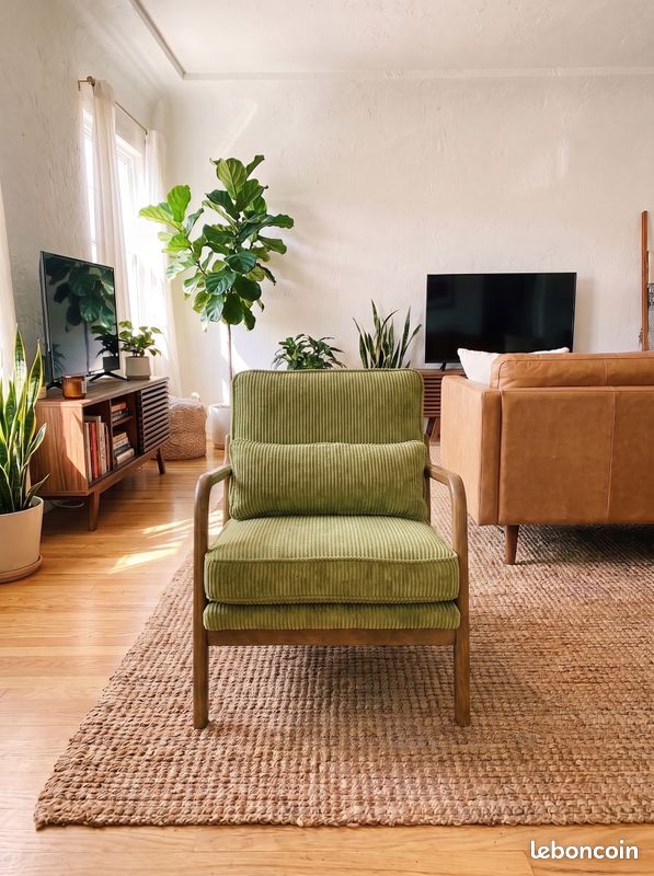 Fauteuil rétro en velours côtelé vert olive et structure bois (image 2)