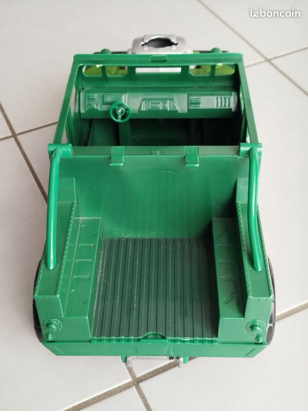Voiture Jeep Tortues Ninja 35cm grand format (image 4)