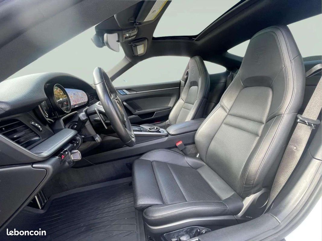 Porsche 911 992 Carrera 3.0 385 ch PDK * Sport Chrono * Échappement Sport * Bose * Toit Ouvrant (image 5)