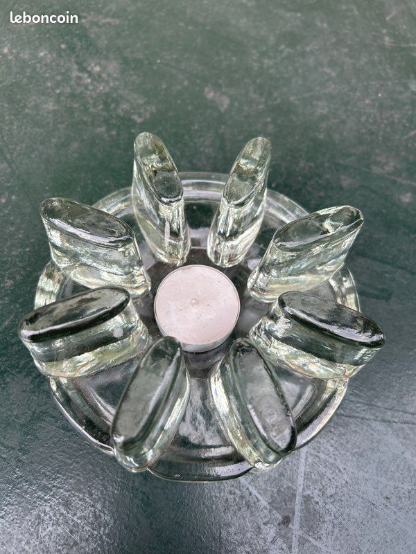 Chauffe-plat en verre taillé brutaliste | UK Chauffe-plat en verre taillé brutaliste | UK