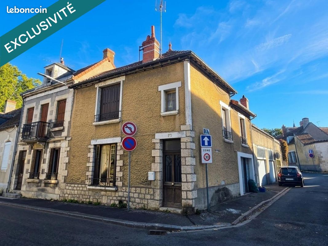 Maison 8 pièces 180 m² · à Cosne-Cours-sur-Loire · 180 m² · 75 000 €