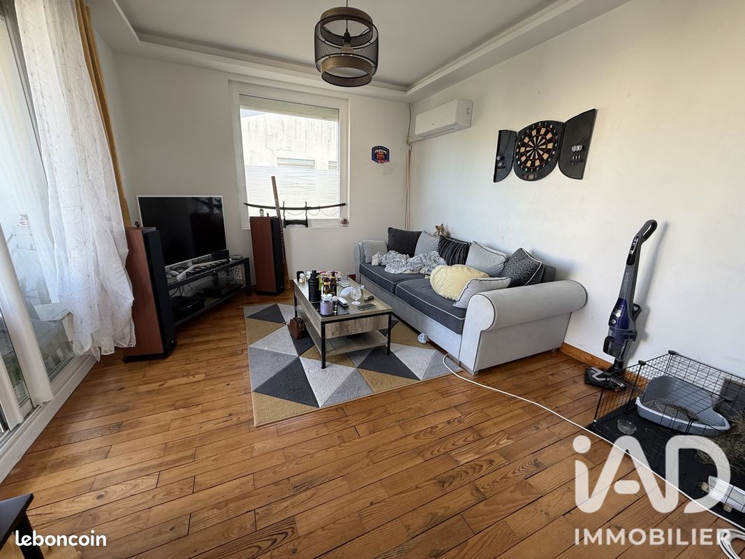 Maison 3 pièces 75 m² · à Le Passage · 75 m² · 900 €/mois