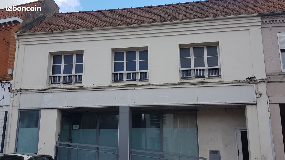 Immeuble 8 pièces 200 m² · à Divion · 200 m² · 170 000 €