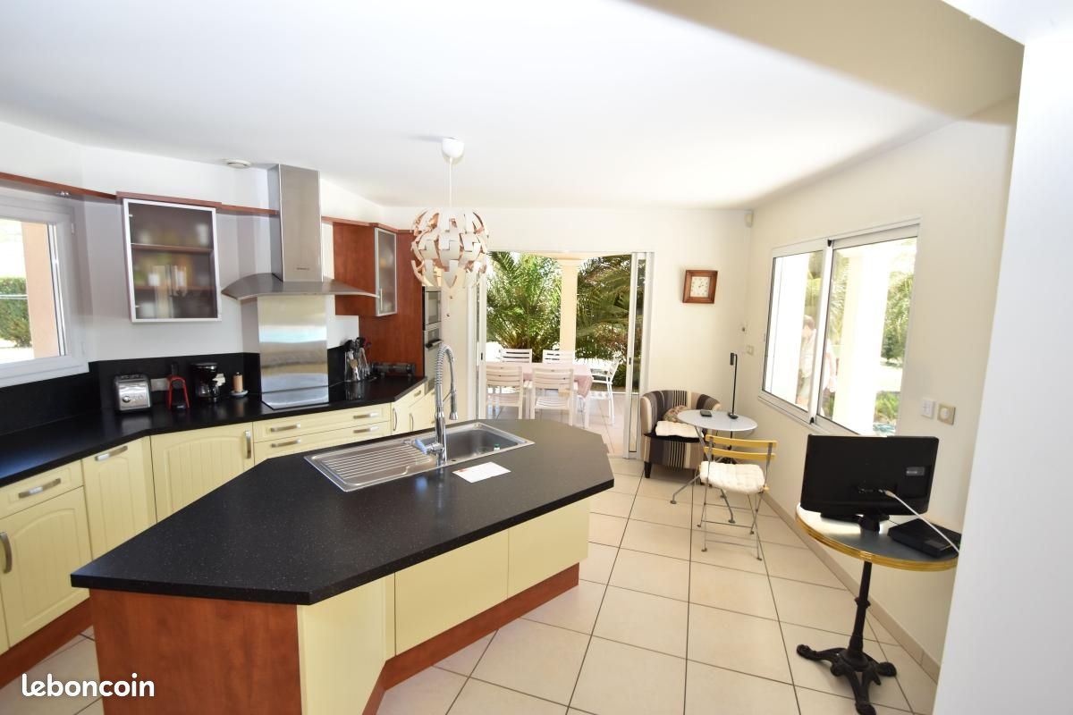Villa 6 pièces 184 m² (image 11)