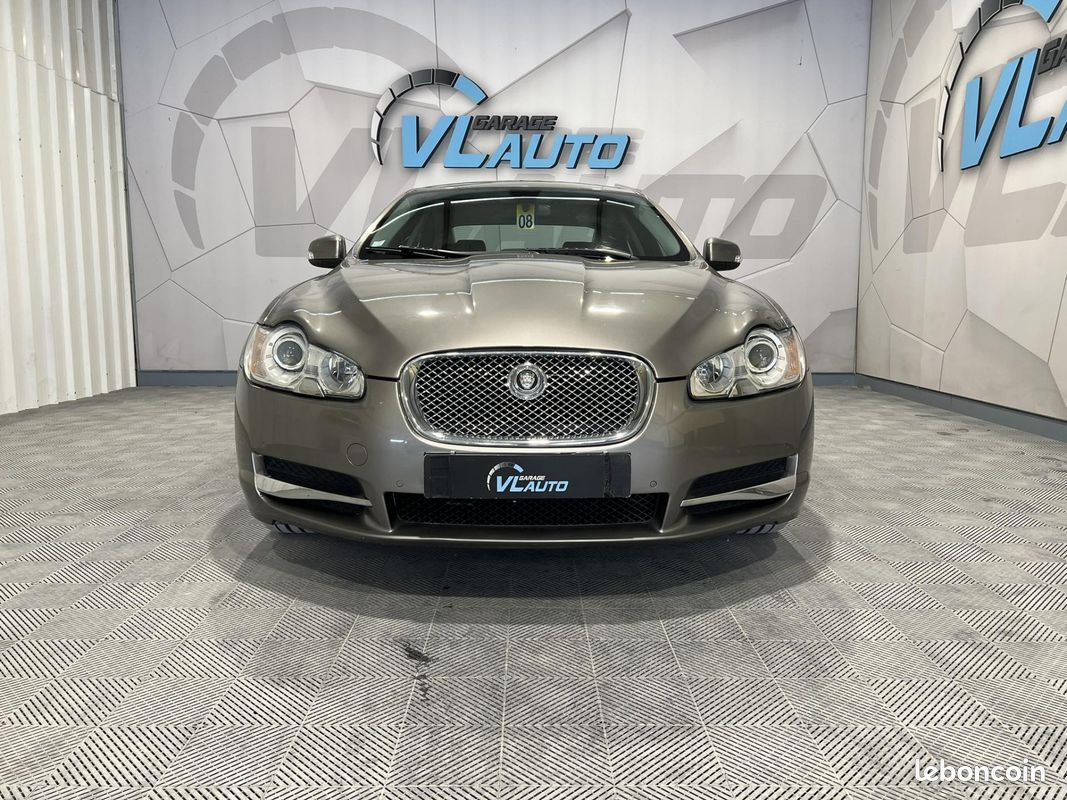 JAGUAR XF 2.7 D V6 Bi-Turbo - BVA Luxe (image 2)