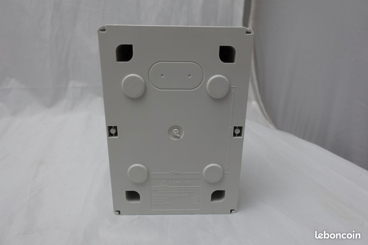 ⚡ Mini coffret électrique étanche avec prise et disjoncteur – Neuf (image 4)