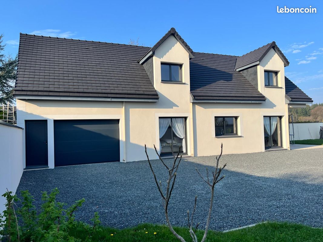Maison 6 pièces 145 m² · à Houppeville · 145 m² · 440 000 €