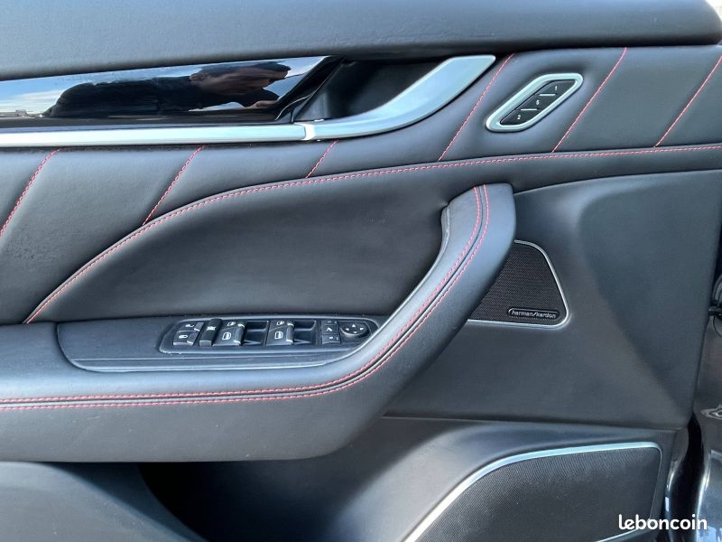 Maserati Levante 3.0 V6 350ch Q4 GranSport 270g 26CV (image 11)