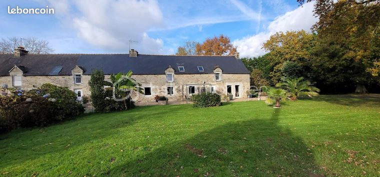 Longère 9 pièces 176 m²
