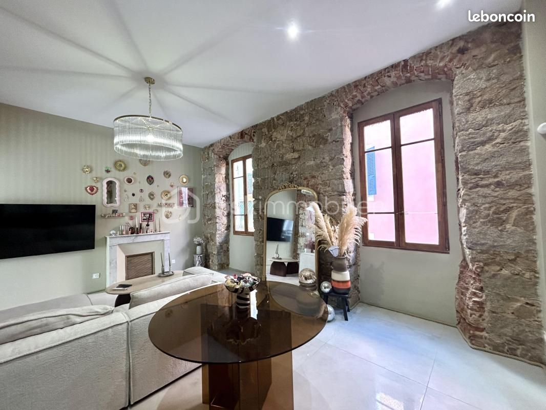 Appartement 2 pièces 51 m² · à Ajaccio · 51 m² · 290 000 €
