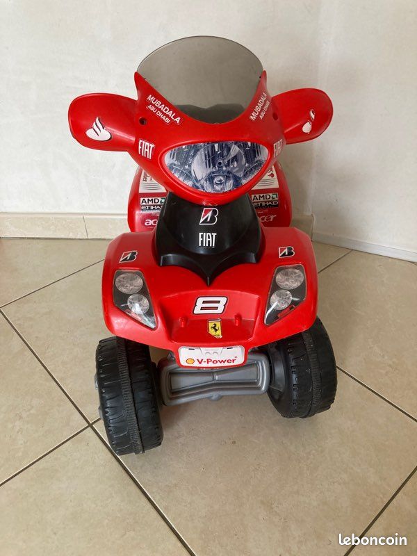 Quad FERRARI Enfant (image 1)