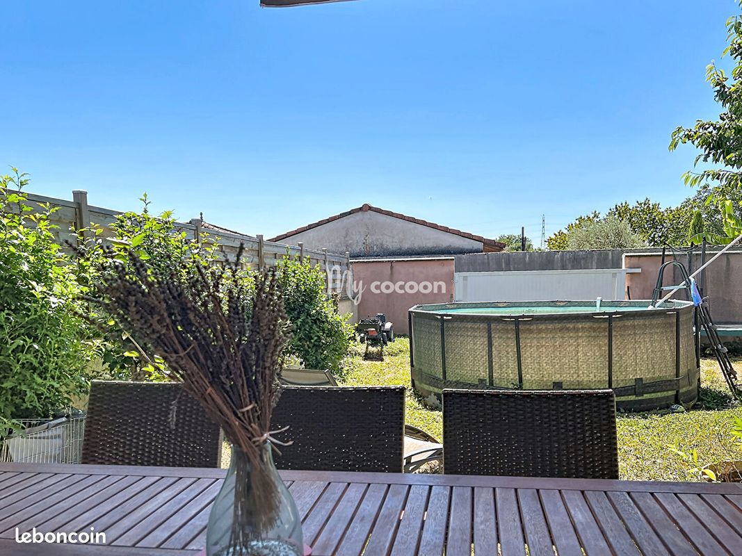 Maison 5 pièces 129 m² · à Sainte-Julie · 129 m² · 320 000 €