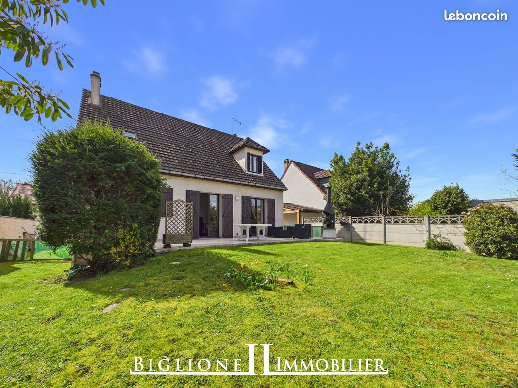 Maison 6 pièces 130 m² · à Montfermeil · 130 m² · 399 000 €