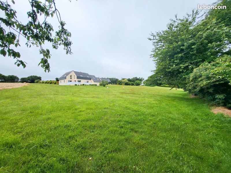 Maison 7 pièces 140 m² · à Lanvéoc · 140 m² · 490 000 €