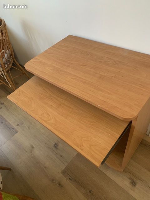 Bureau (image 4)
