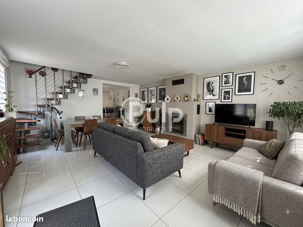 Maison 6 pièces 95 m² · à Houdain · 95 m² · 203 000 €
