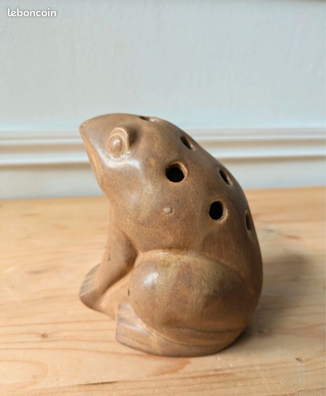 Pique fleurs Grenouille 70' (image 1)